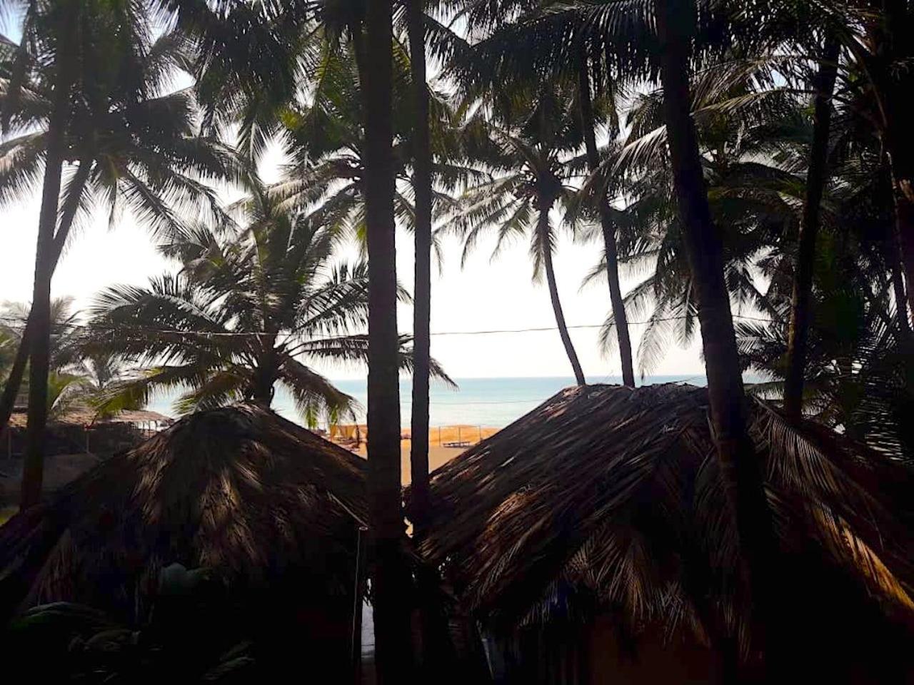 Blue Lagoon Goa Resort Cola